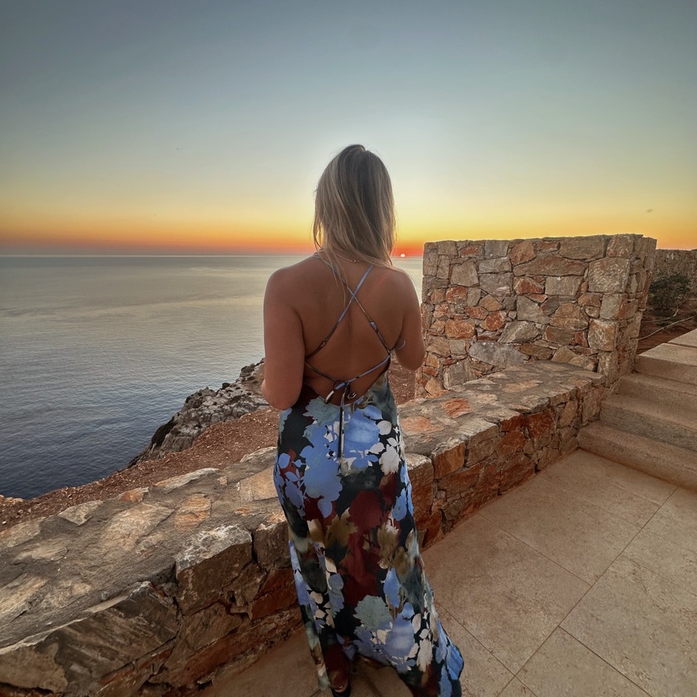 12th Tribe Floral Midi Dress